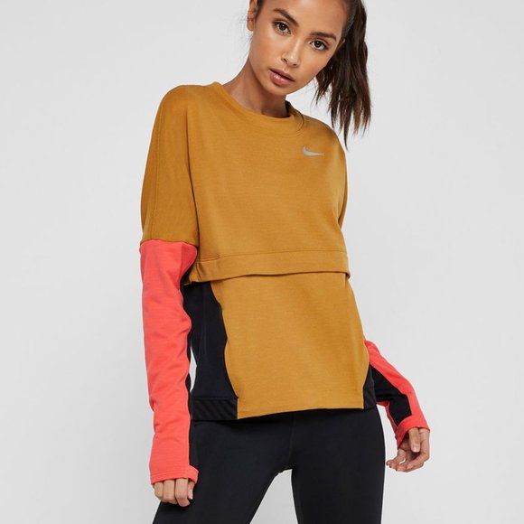 Nike Tops - Nike Running Therma Sphere Sweatshirt